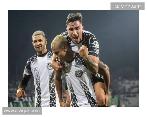 足球明星波士顿的传奇之路与全球足坛的影响力探讨